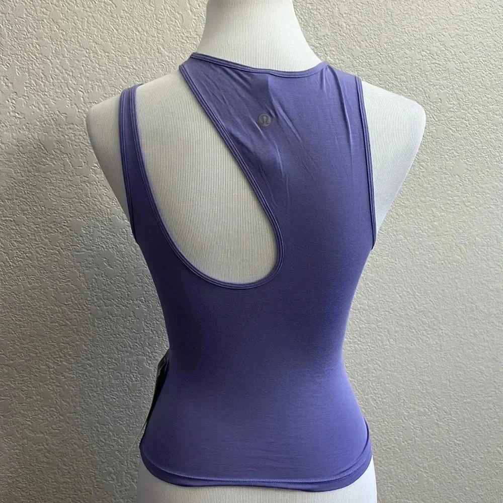 lululemon athletica lululemon shoulder